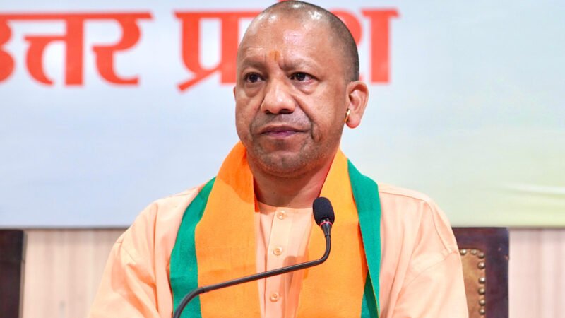 NCR में प्रदूषण रोकने का प्लान तैयार, योगी सरकार ने इन पर कसा शिकंजा