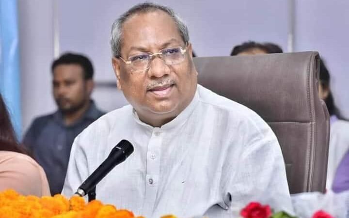 सावन में संजय निषाद ने मछली को बताया ‘शाकाहारी’, बोले- ‘बिना लहसुन-प्याज के बनाएं’