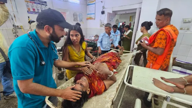 अशोकधाम मंदिर में भगदड़ से 7 श्रद्धालुओं की मौत, एक दर्जन से ज्यादा घायल; भारी भीड़ के बीच मचा हड़कंप