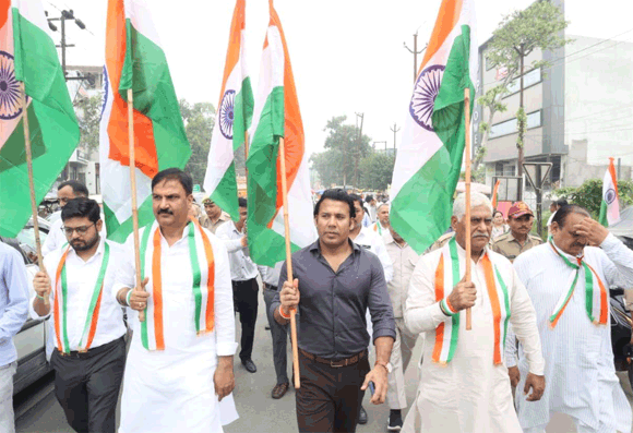 ‘हर घर तिरंगा’ अभियान के तहत सहारनपुर में भव्य तिरंगा रैली का आयोजन, देशप्रेम के रंग में रंगा शहर