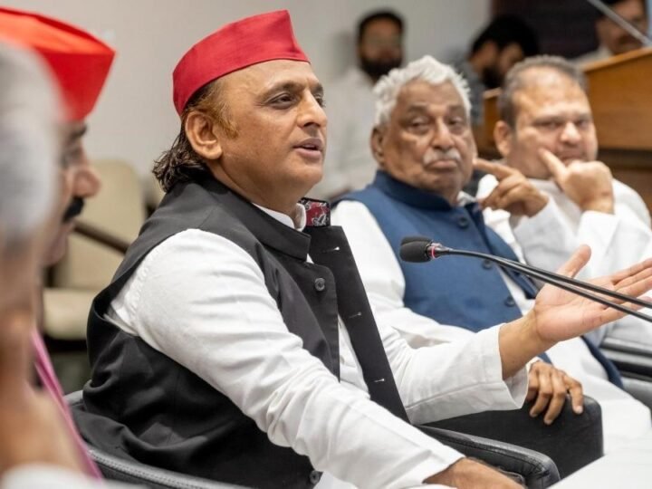 JPNIC को निजी हाथों में देने पर अखिलेश यादव का BJP पर हमला, बोले- ‘अपने नाम से JP बेच दिया’