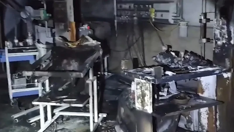 अमरावती के सरकारी अस्पताल में भीषण आग, 39 नवजातों में से 3 की मौत; 6 बच्चे घायल