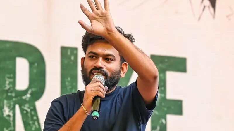 मोहन भागवत के बयान पर अभिजीत दीपके का BJP पर निशाना, बोले- ‘बीजेपी वालों को बताएं कि युवाओं को देश विरोधी न कहें’