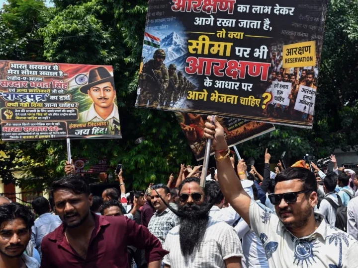 Jantar Mantar बना ‘आरक्षण हटाओ’ आंदोलन का नया केंद्र, BJP के Core Voters का हल्ला बोल!