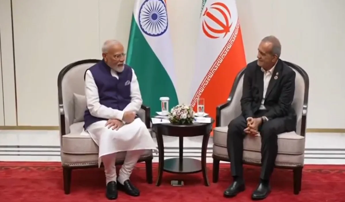 SCO समिट में पीएम मोदी की ईरानी राष्ट्रपति से मुलाकात, युद्ध के बीच अहम बनी बैठक; ऊर्जा से लेकर कनेक्टिविटी तक चर्चा