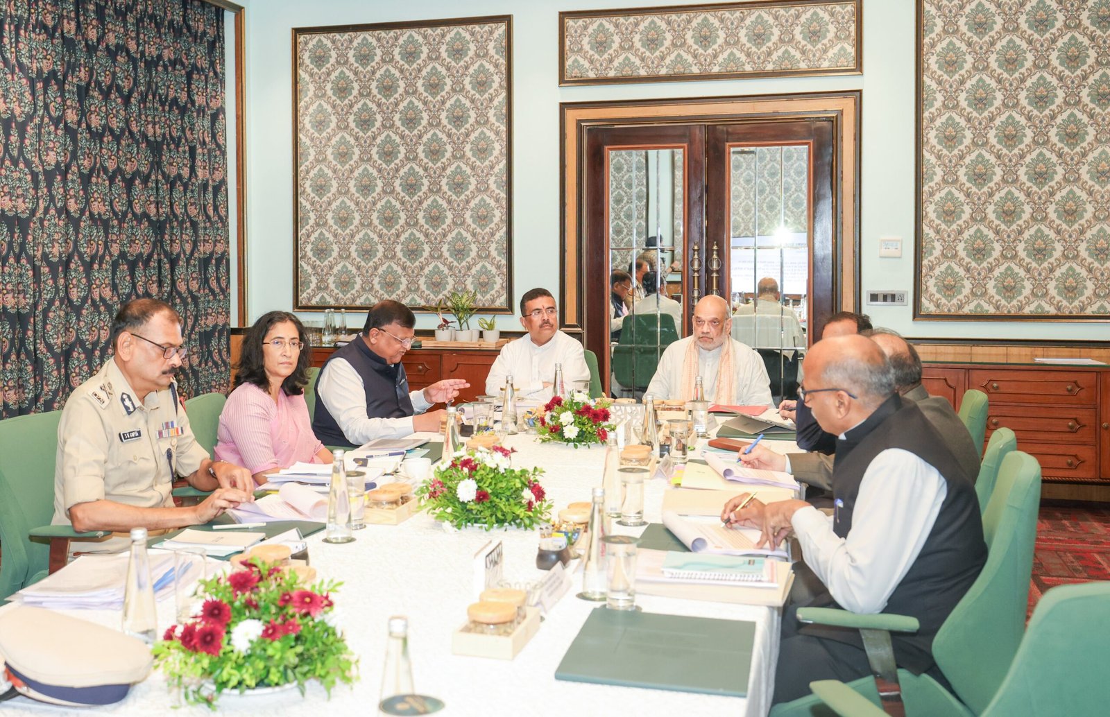 परिंदा भी नहीं मार पाएगा पर, शाह ने दिया चिकन-नेक की सुरक्षा का रोडमैप