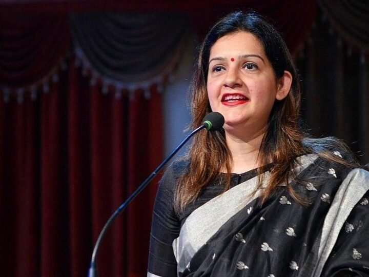 ‘सरासर गलत था’, NALSAR के खिलाफ बार काउंसिल के आदेश पर भड़कीं प्रियंका चतुर्वेदी
