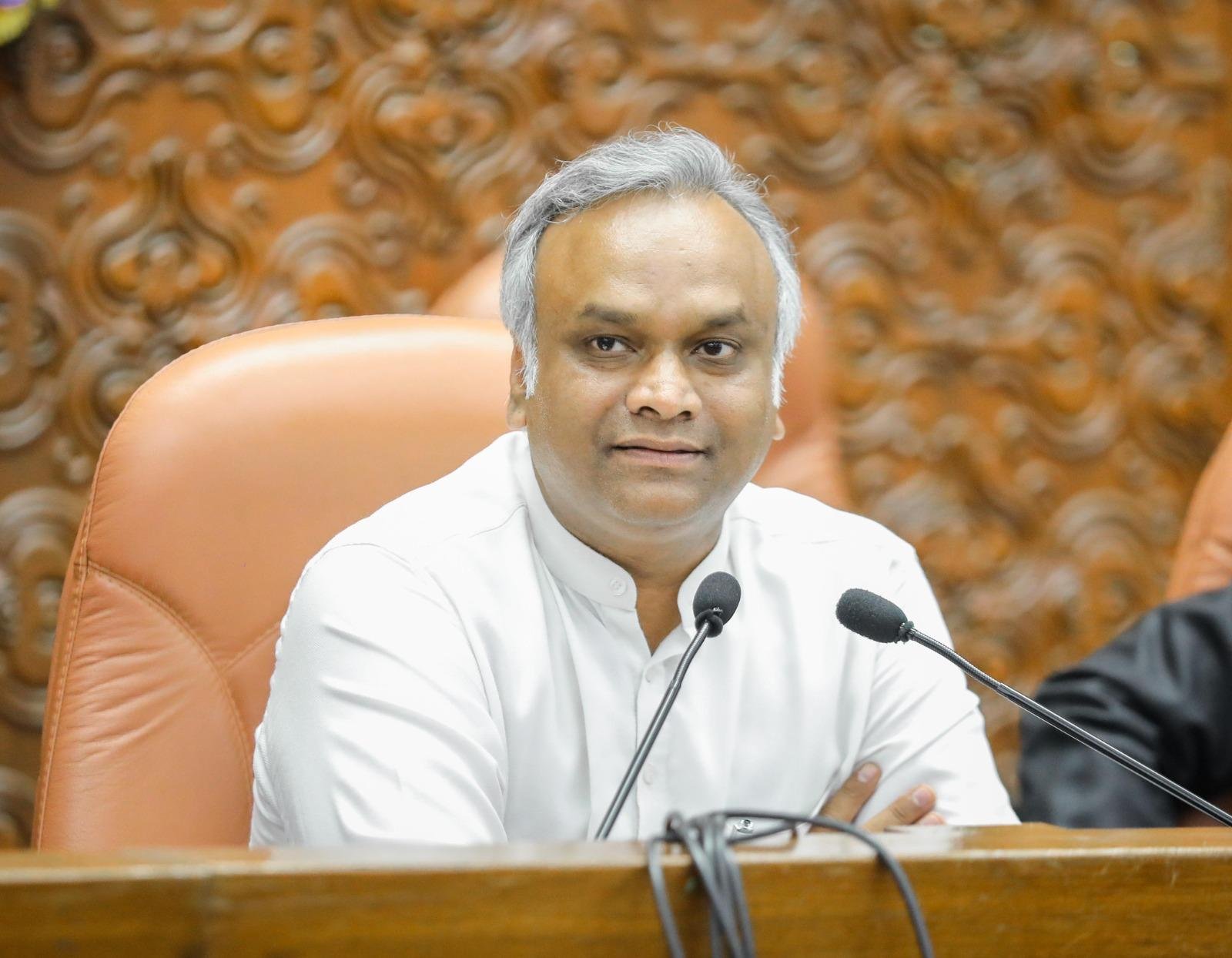 ‘SIR में…’ प्रियांक खरगे का हमला! डीलिमिटेशन बिल पर भी भड़के