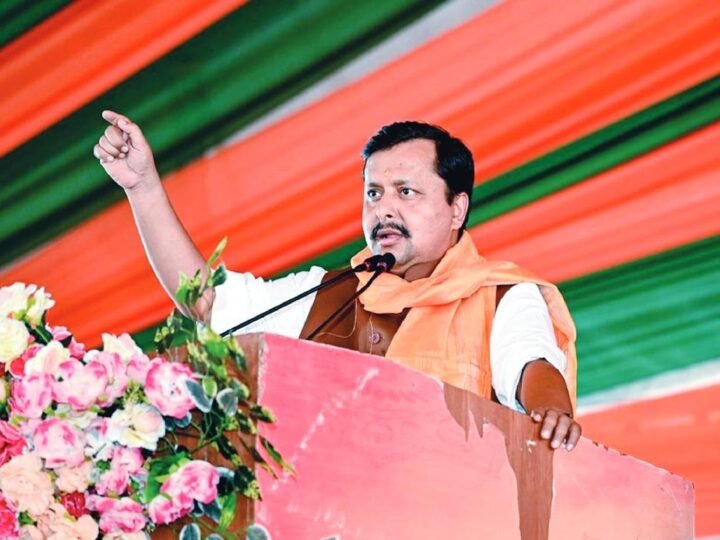 वंदे मातरम: कांग्रेस के प्रस्ताव पर भड़की BJP, कहा- आज की नई मुस्लिम लीग
