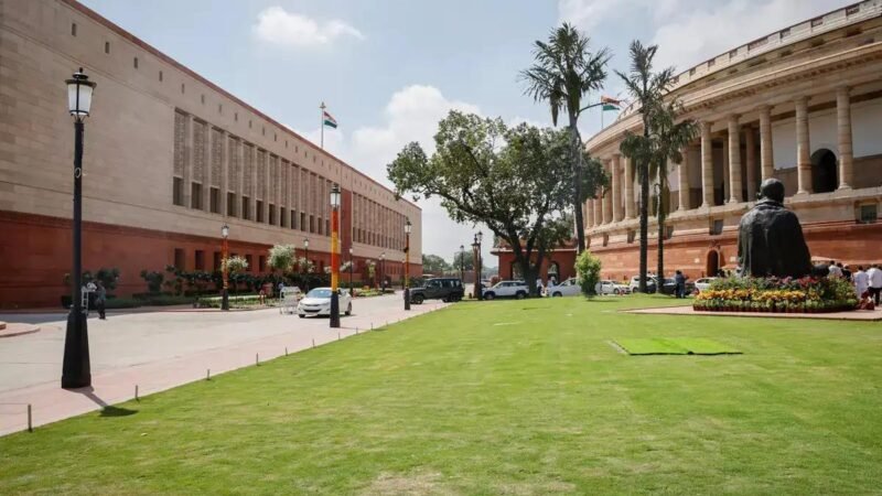 FCRA अमेंडमेंट बिल 2026 पर सरकार और विपक्ष में तनातनी: संसद में गतिरोध बरकरार, विपक्ष ने संशोधन को बताया ‘कठोर’