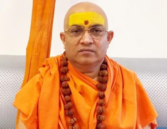 पुजारी बने पप्पू यादव तो संतों में गुस्सा, राष्ट्रपति से की बड़ी मांग