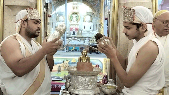 दशलक्षण महापर्व के दूसरे दिन मनाया उत्तम मार्दव धर्म