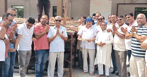 गांधी पार्क में श्रीरामलीला महोत्सव के लिए हुआ बल्ली पूजन