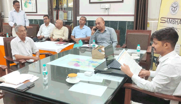 जनसुनवाई में आयी 11 समस्याएं, तीन का हुआ निस्तारण