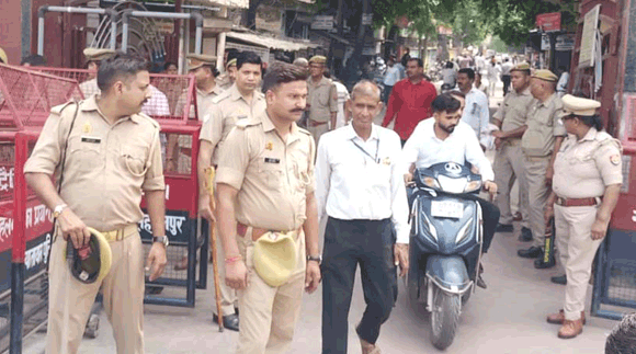 मस्जिद प्रकरण पर सहारनपुर में दिनभर चला सियासी हाईवोल्टेज ड्रामा