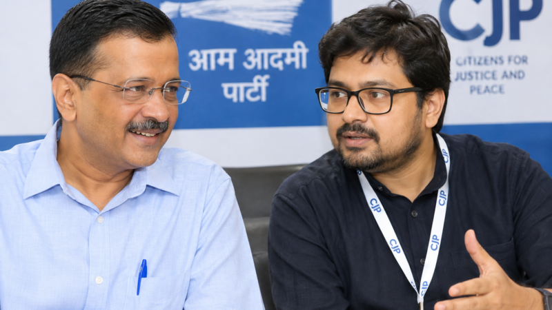 अरविंद केजरीवाल- सौरव दास के खिलाफ याचिकाकर्ता का दावा, ‘सोशल मीडिया पर…’