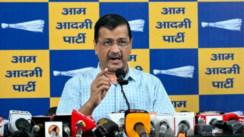 मोदी की डिग्री मामले में केजरीवाल को झटका, गुजरात हाई कोर्ट ने खारिज की याचिका