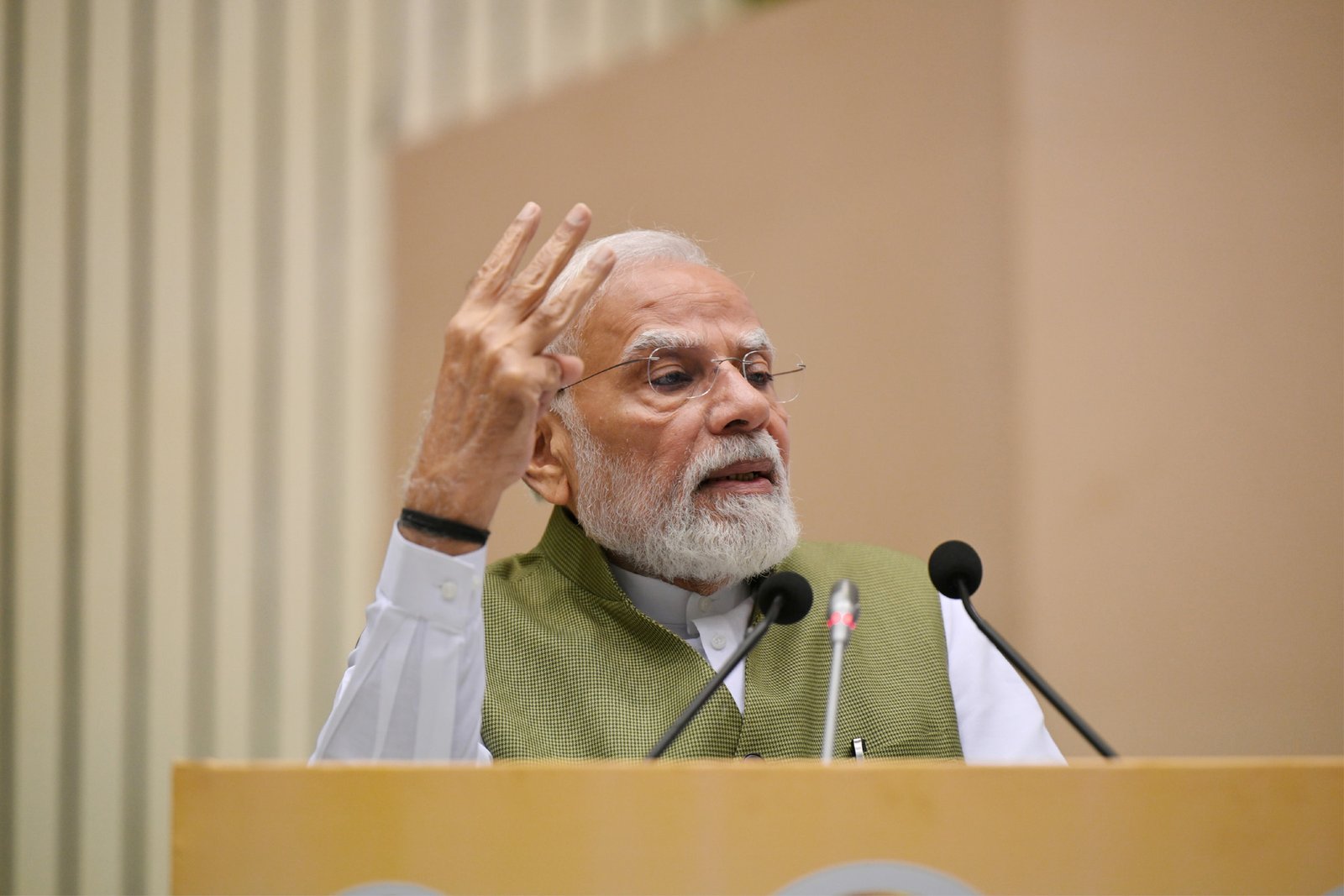 पीएम मोदी ने लिखा लेख, ‘आज अगर भव्य राम मंदिर है, तो यह…’