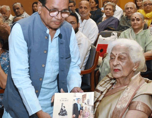 सहारनपुर में वाहन चोर गिरोह का पर्दाफाश, दो आरोपी गिरफ्तार; चोरी की 12 गाड़ियां और नकदी बरामद