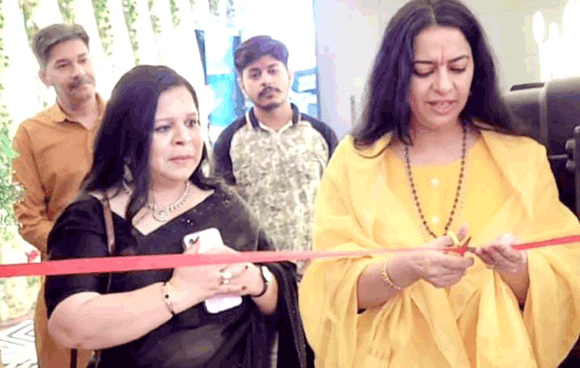 दुनिया को आकर्षित करती है भारतीय पर्वों की बहुरंगी संस्कृति : आचार्य प्रतिष्ठा