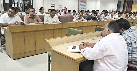 स्वच्छता ही सेवा अभियान को जन आंदोलन बनाएं: राघवेंद्र द्विवेदी