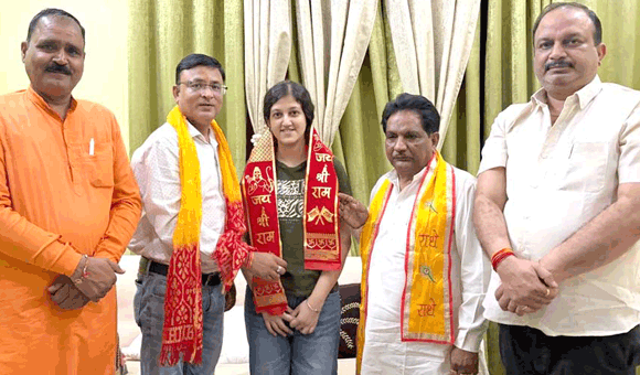 भाजपा प्रदेश प्रवक्ताओं का डॉ. कुशल पाल धीमान के आवास पर भव्य स्वागत