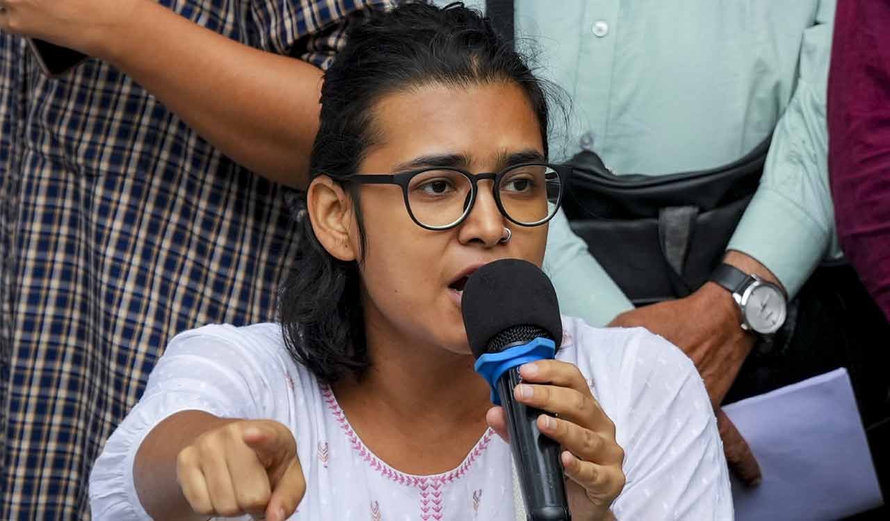 नेहा बोरा की याचिका पर दिल्ली हाई कोर्ट आज सुनाएगा फैसला, पुलिस के नोटिस को दी है चुनौती