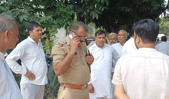 सात वर्षीय बच्ची से गलत हरकत का प्रयास, ग्रामीणों में रोष