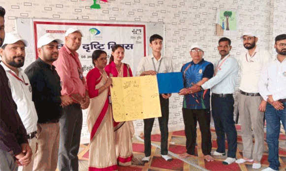 चित्रकला प्रतियोगिता किया आयोजन, बच्चों ने उकेरी प्रतिभा