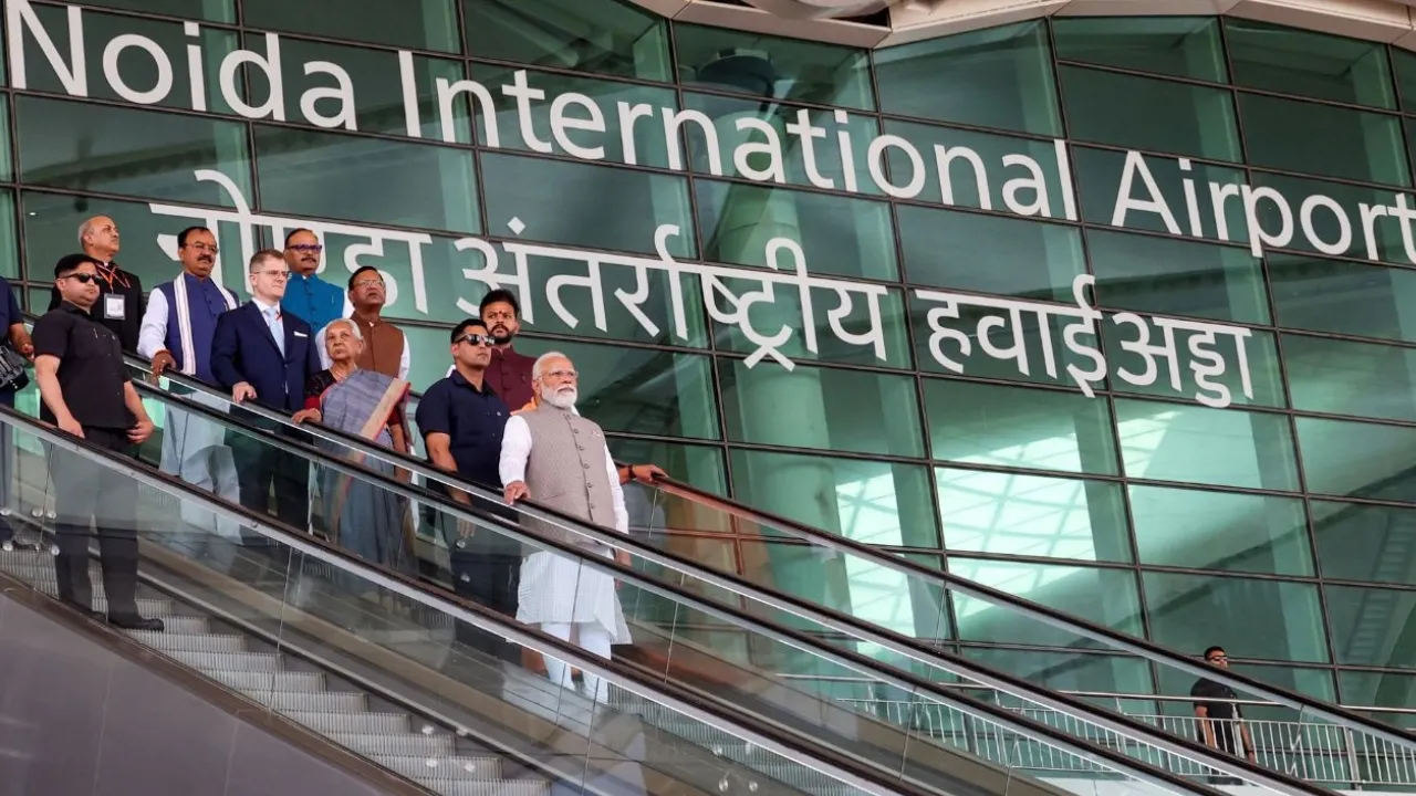 नरेंद्र मोदी इंटरनेशनल एयरपोर्ट के नाम से जाना जाएगा जेवर हवाई अड्डा, सीएम योगी का बड़ा ऐलान