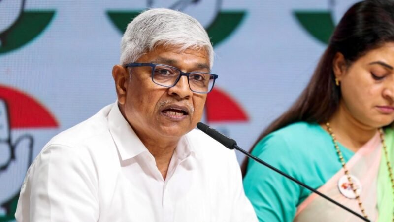 ‘तो वह मना कर दें न…’, अखिलेश के चाचा के बयान पर भड़के राजेंद्र पाल गौतम